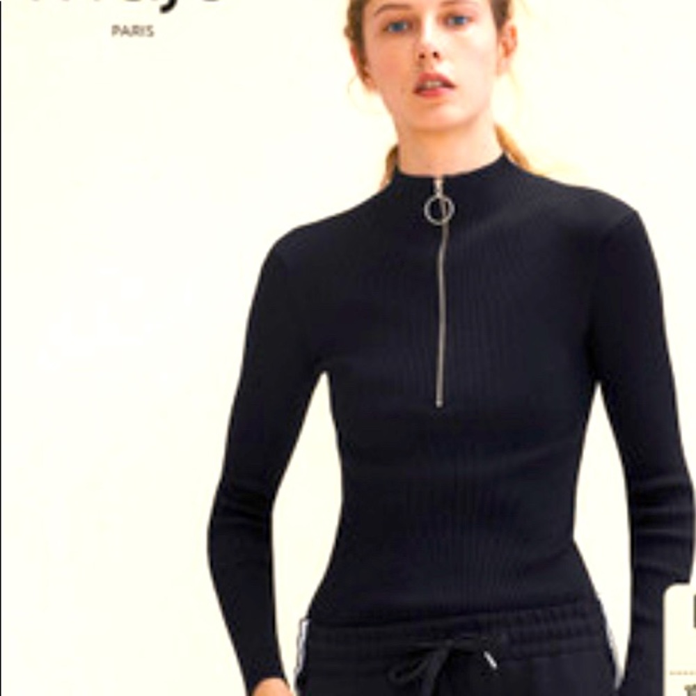 Maje top size small